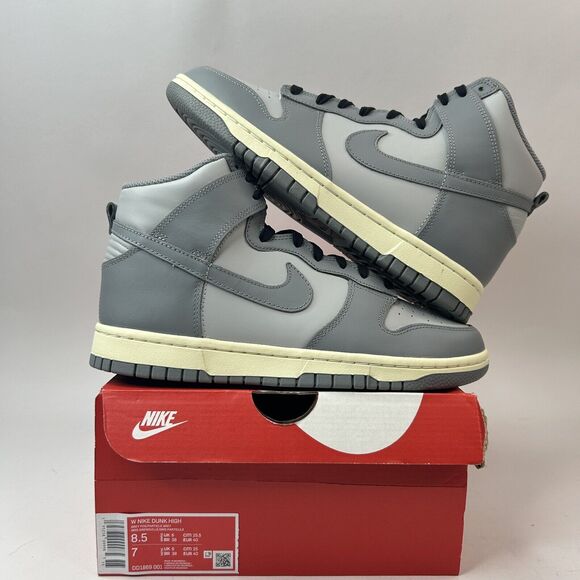 Nike Dunk High WMNS “Aged Grey/Grey Sail” 2023